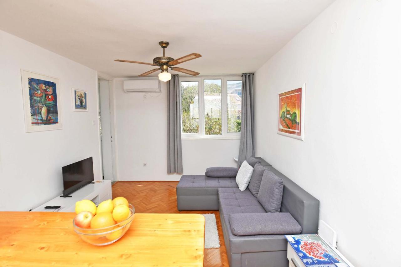 Demass Apartment - Cozy, Free Parking And Wifi Dubrovnik Bagian luar foto
