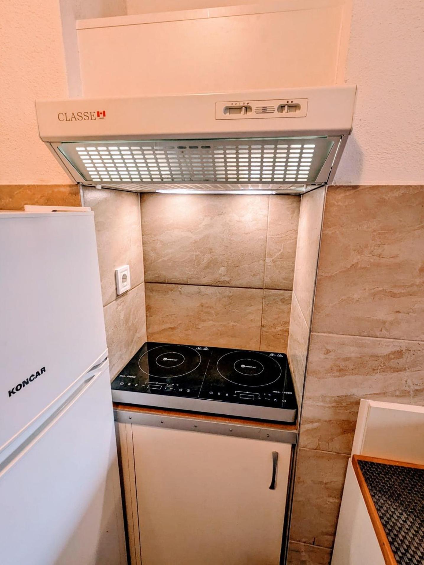 Demass Apartment - Cozy, Free Parking And Wifi Dubrovnik Bagian luar foto